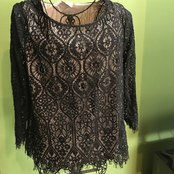 LOFT Black and Tan Lace Layered Top - Picture 4 of 8